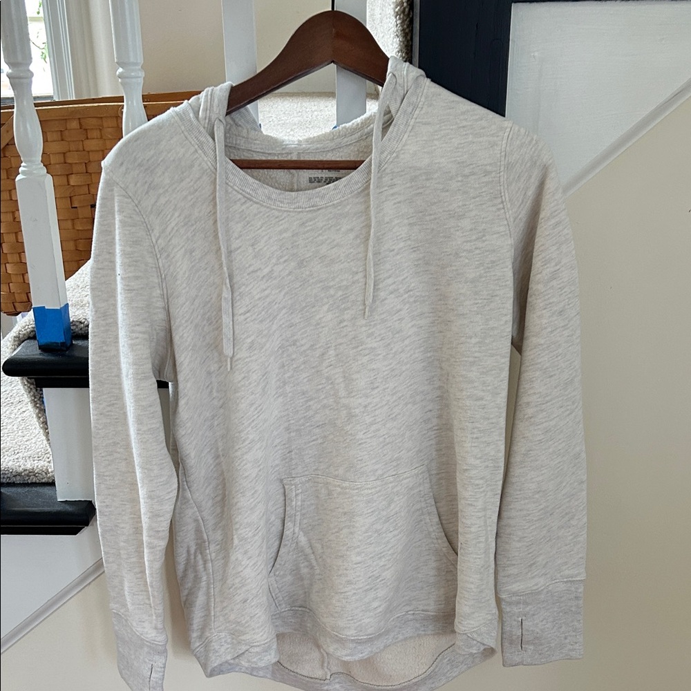 Tek Gear Light Gray Crew Neck Sweater